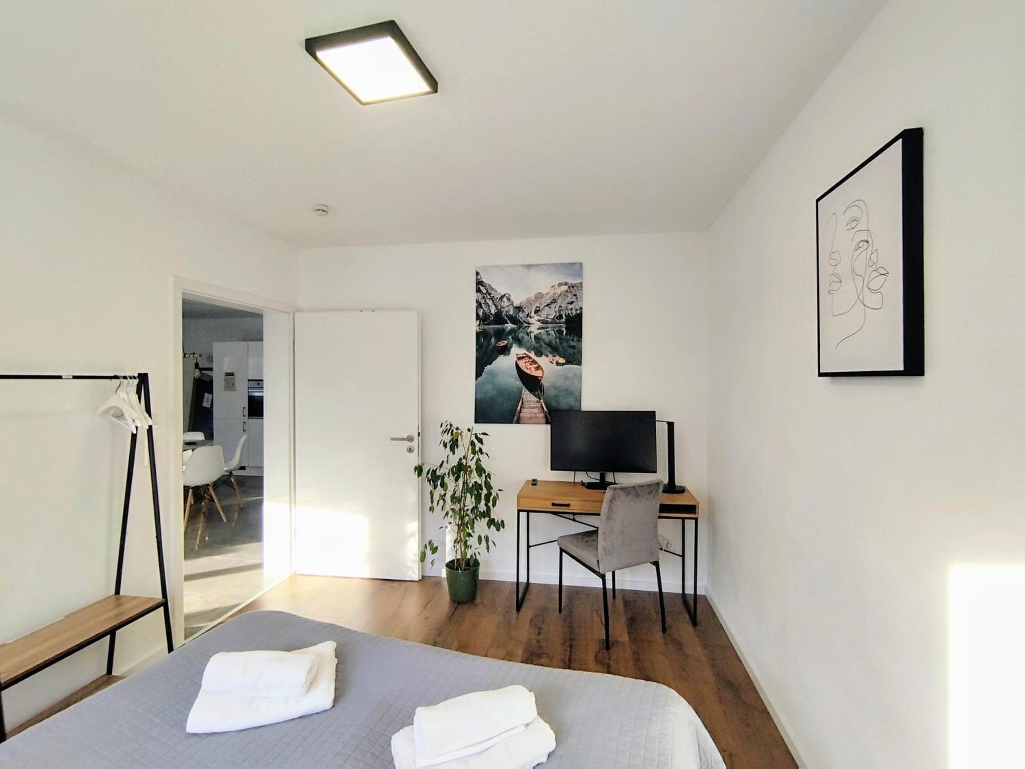 Kaiserin Sisi Fuer Bis Zu 6 - Arbeitsplatz, Badewanne, Parkplatz, Waschmaschine ディンケルスビュール エクステリア 写真